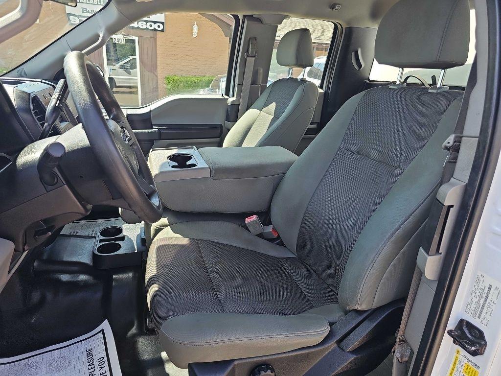 Ford F-150 Lariat 2WD SuperCab 8' Box 2018