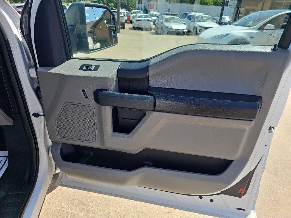 Ford F-150 Lariat 2WD SuperCab 8' Box 2018