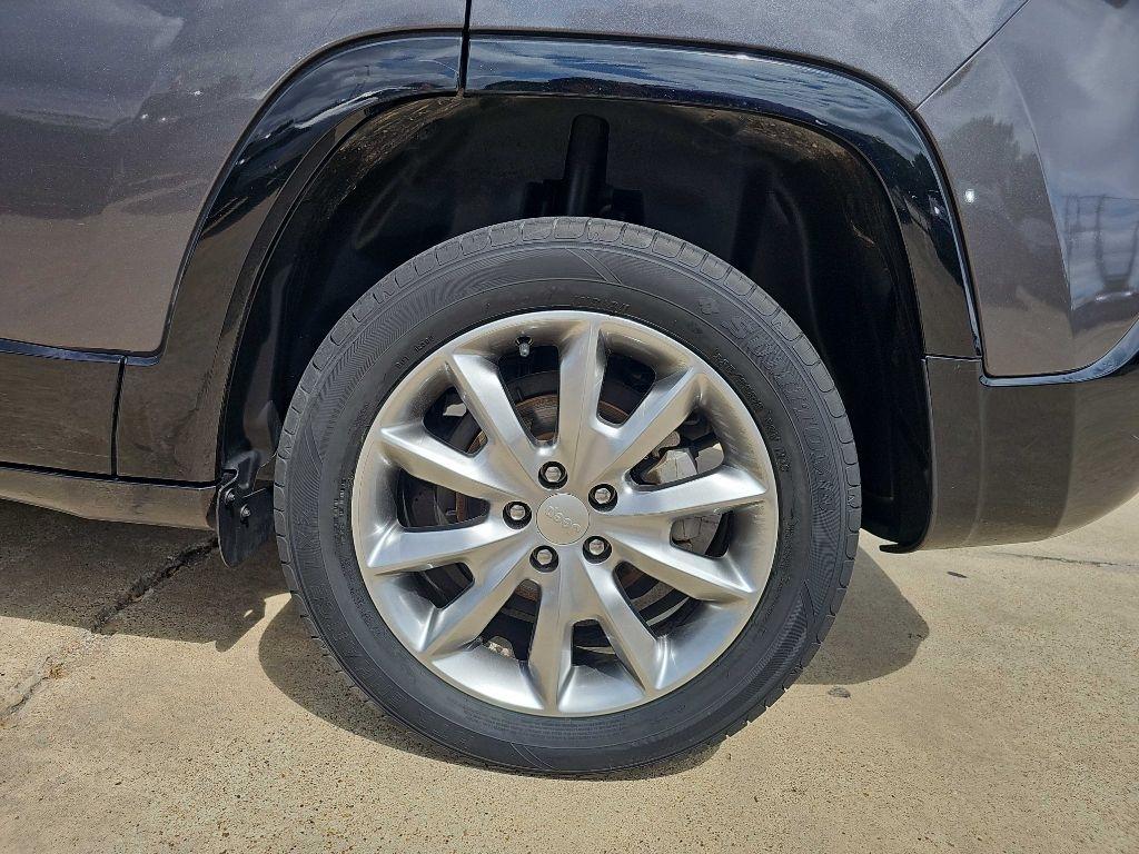 Jeep Cherokee Latitude Tech Connect FWD 2018