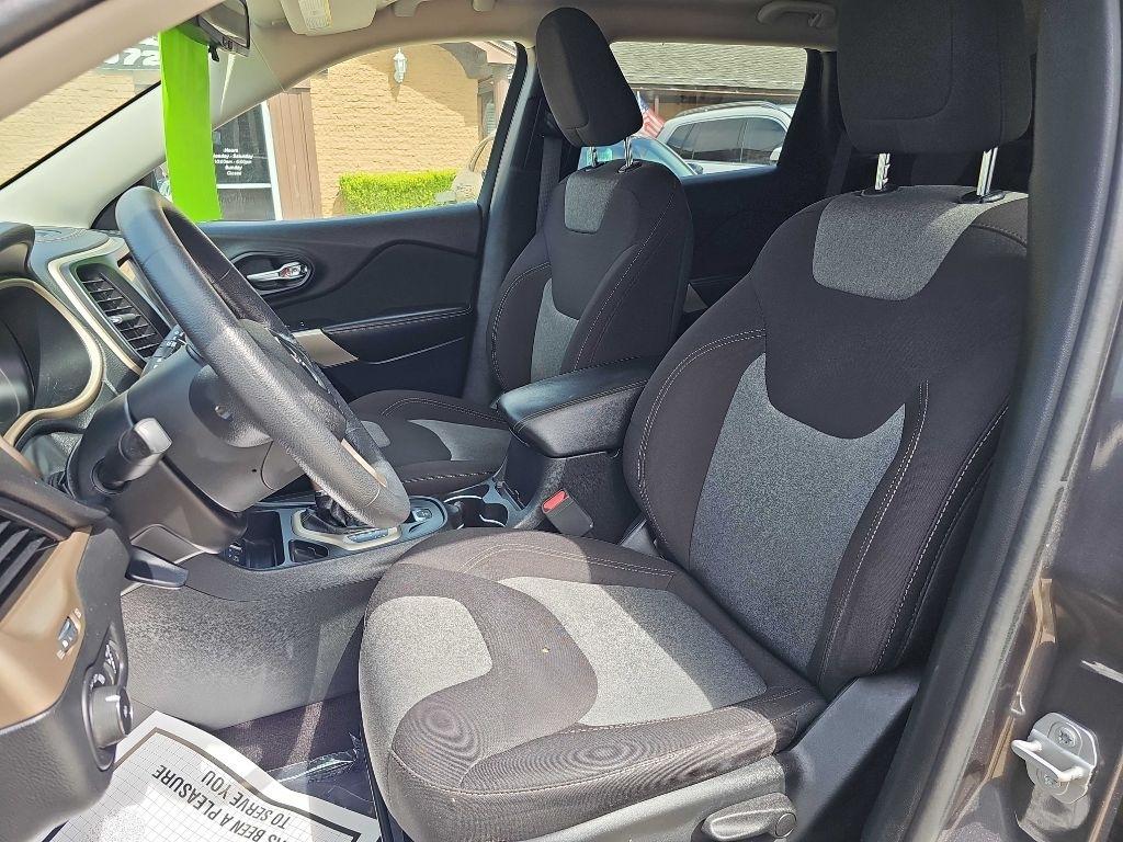 Jeep Cherokee Latitude Tech Connect FWD 2018