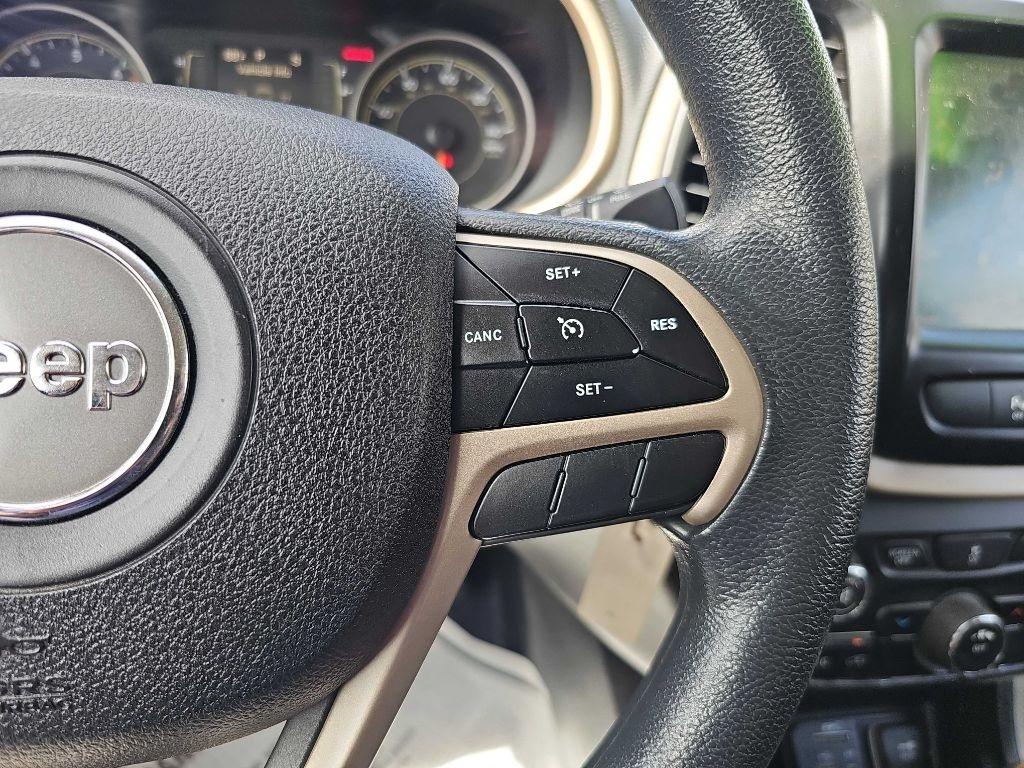 Jeep Cherokee Latitude Tech Connect FWD 2018