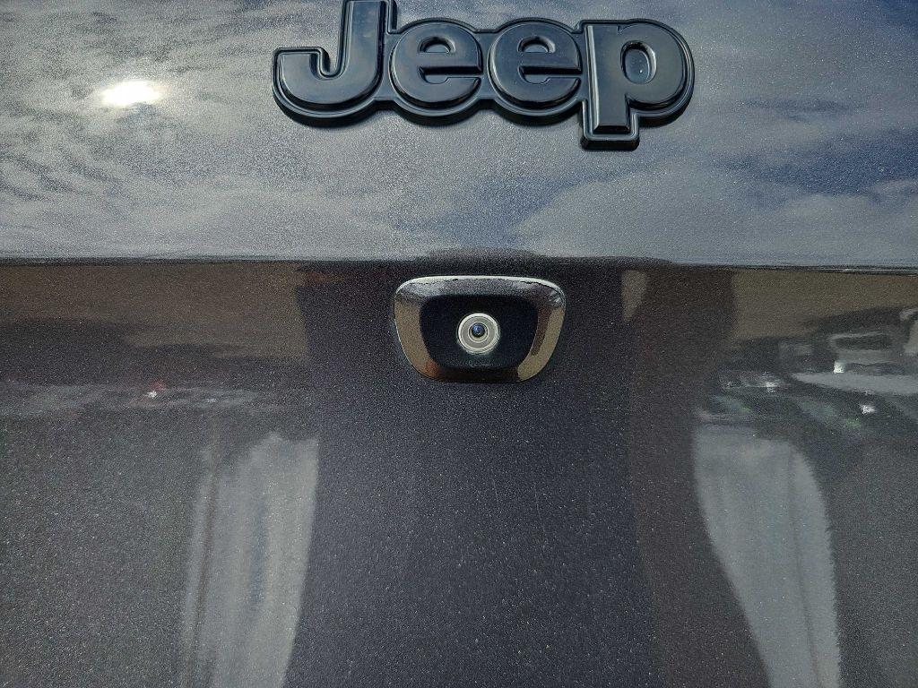 Jeep Cherokee Latitude Tech Connect FWD 2018