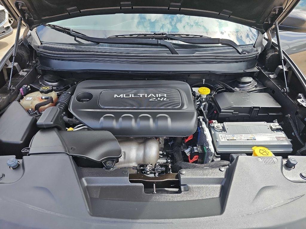 Jeep Cherokee Latitude Tech Connect FWD 2018