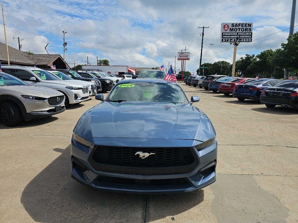 Ford Mustang EcoBoost Fastback 2025