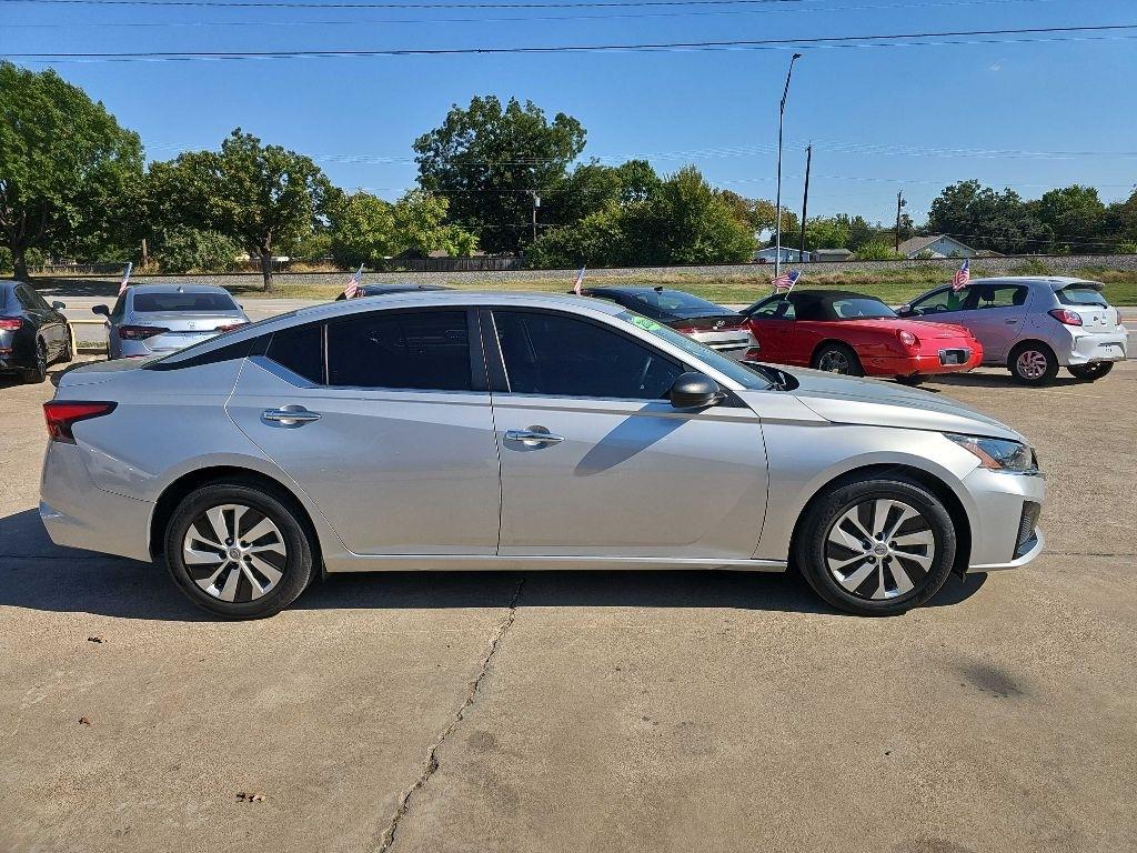 Nissan Altima 2.5 S Sedan 2024