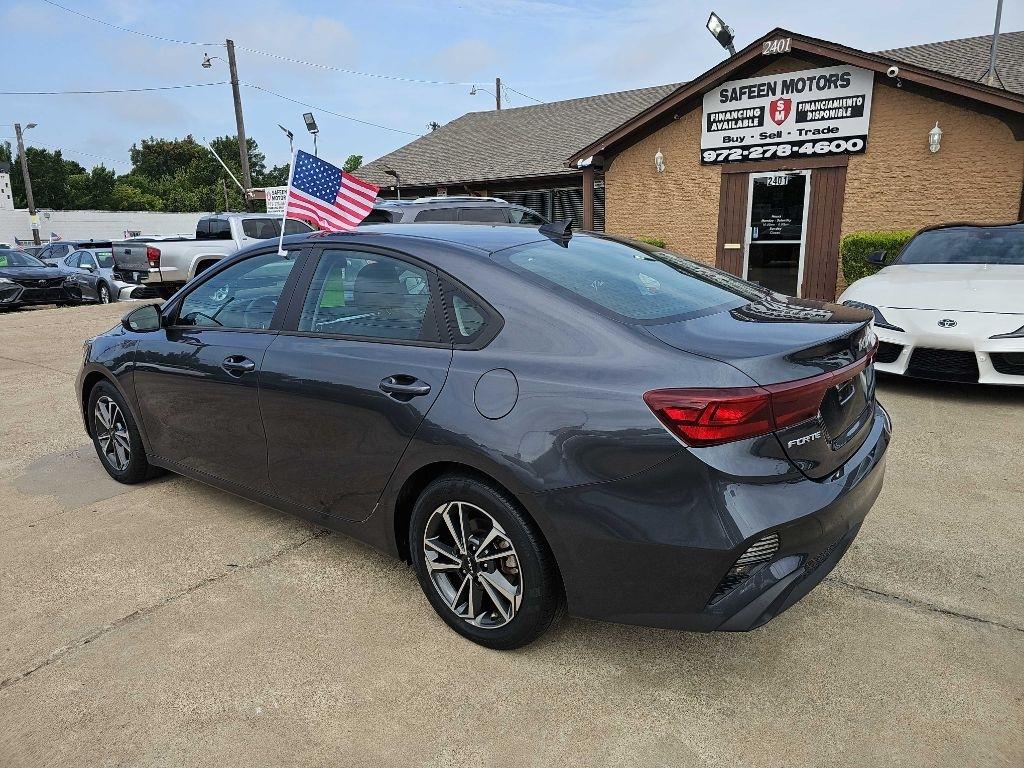 Kia Forte LXS IVT 2023