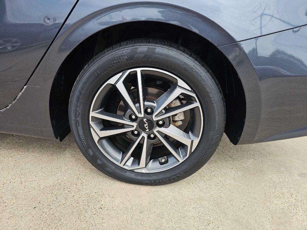 Kia Forte LXS IVT 2023