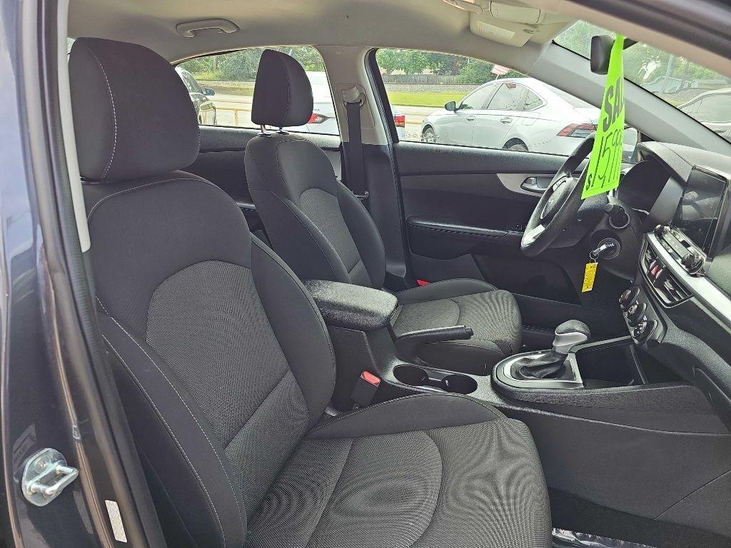 Kia Forte LXS IVT 2023