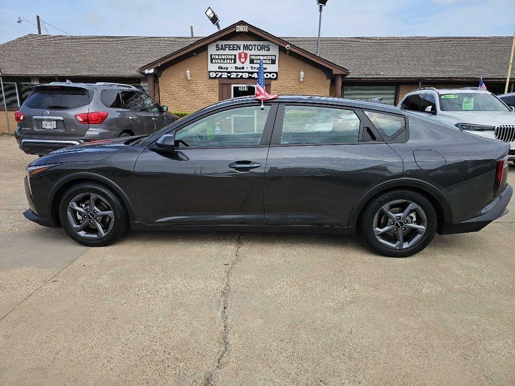 2025 Kia K4 LXS - Photo 6