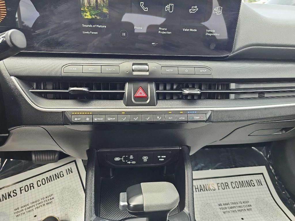 2025 Kia K4 LXS - Photo 28