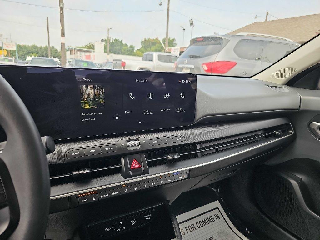 2025 Kia K4 LXS - Photo 50