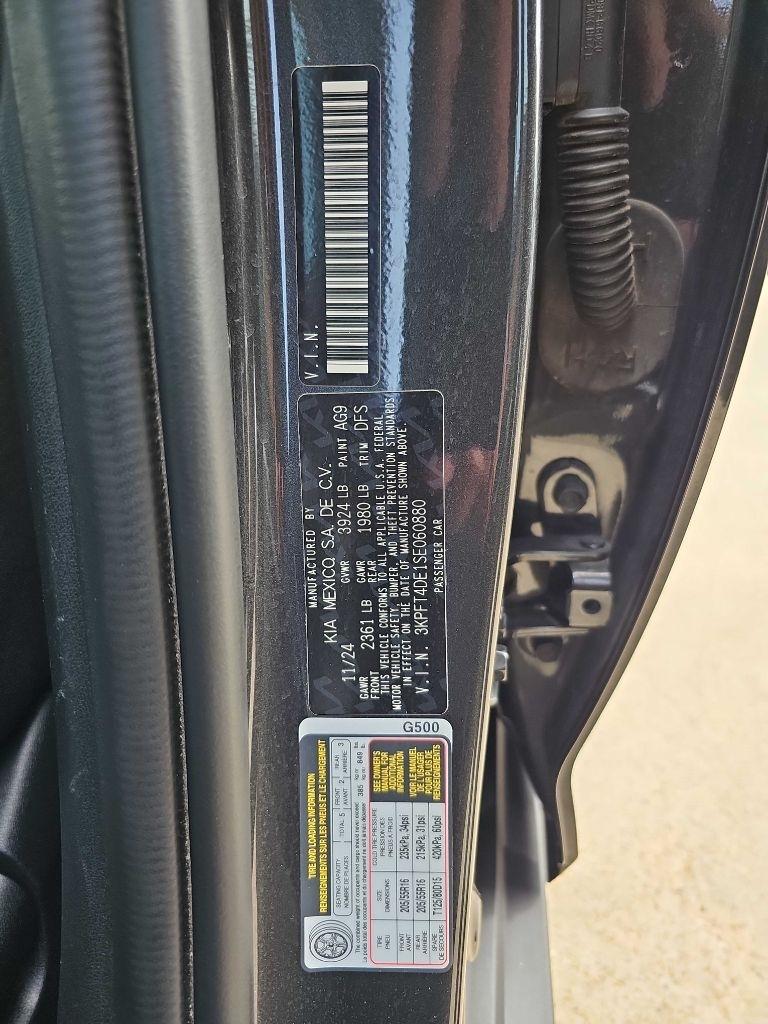 2025 Kia K4 LXS - Photo 60