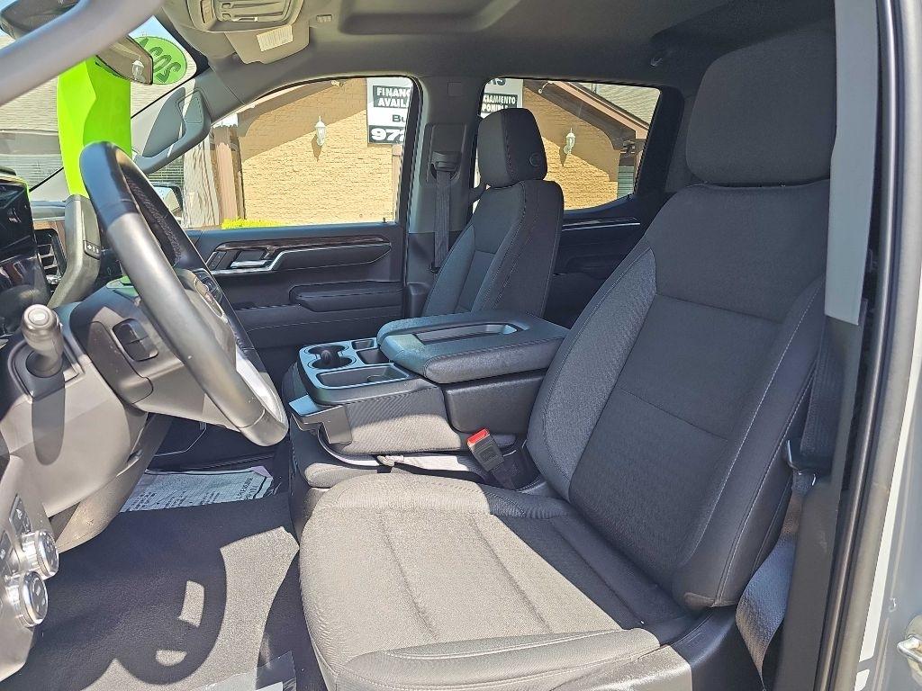 GMC Sierra 1500 4WD Crew Cab 147" Elevation w/3SB 2024