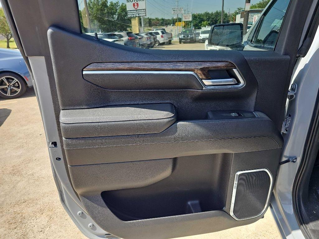 GMC Sierra 1500 4WD Crew Cab 147" Elevation w/3SB 2024