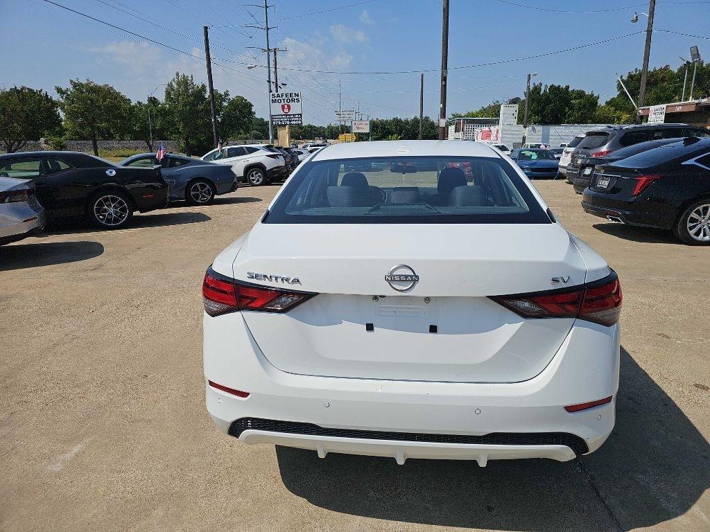 Nissan Sentra SV CVT 2024