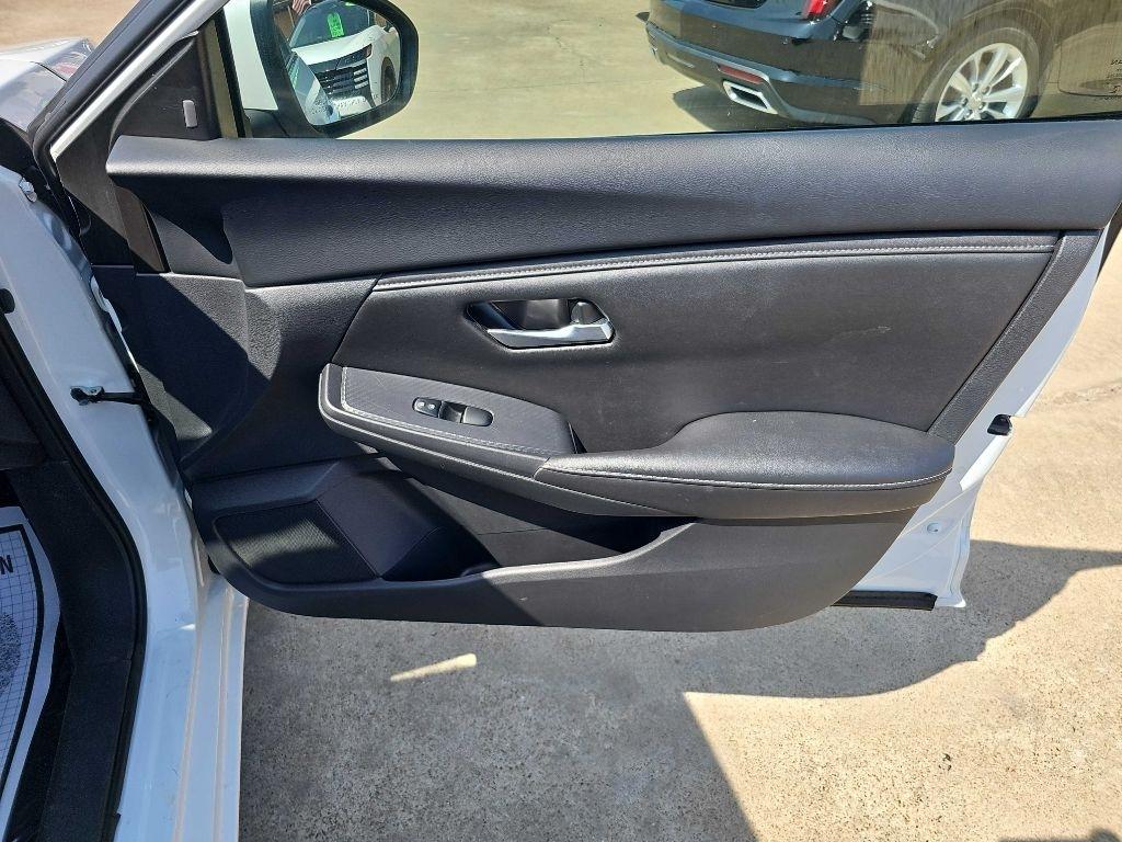 Nissan Sentra SV CVT 2024