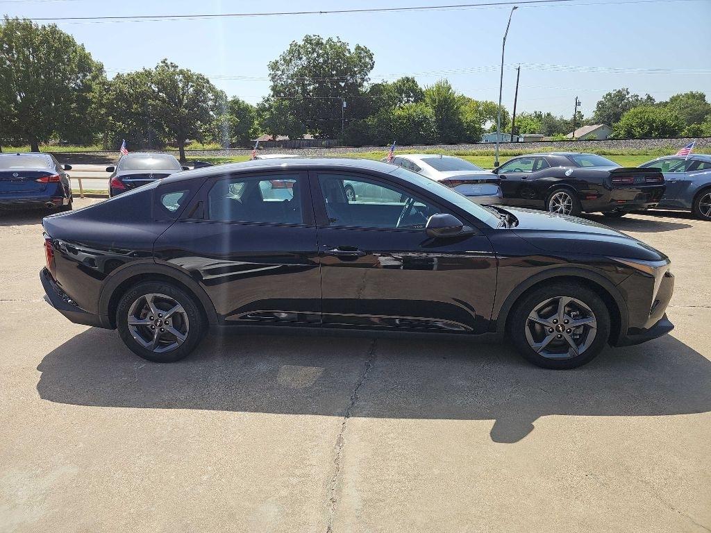 Kia K4 LXS FWD 2025