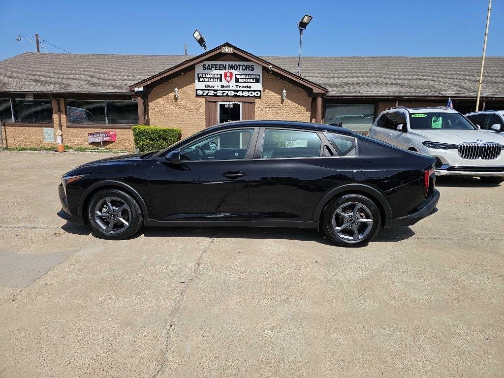Kia K4 LXS FWD 2025