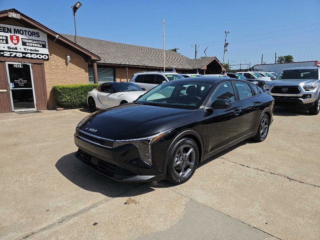 Kia K4 LXS FWD 2025