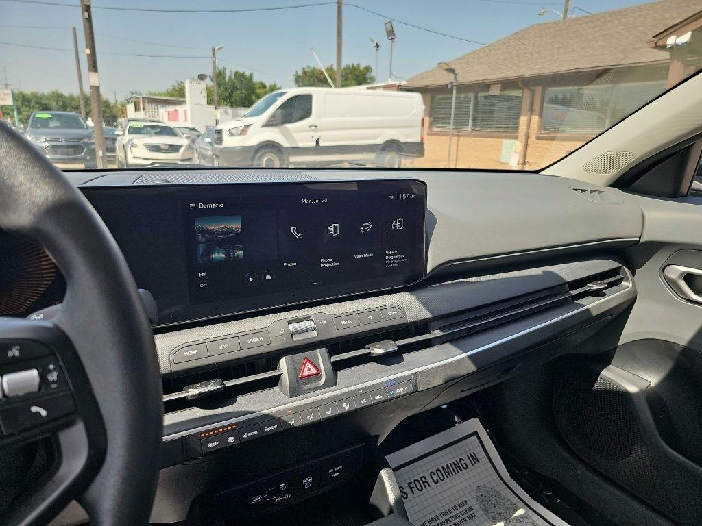Kia K4 LXS FWD 2025