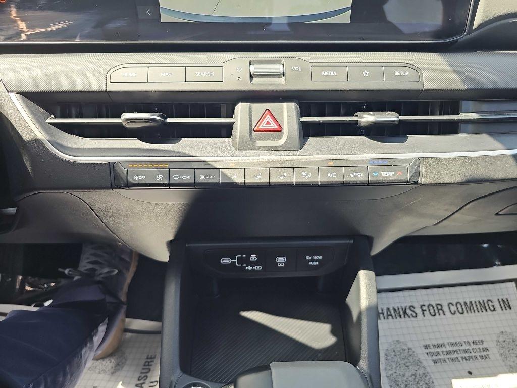 Kia K4 LXS FWD 2025