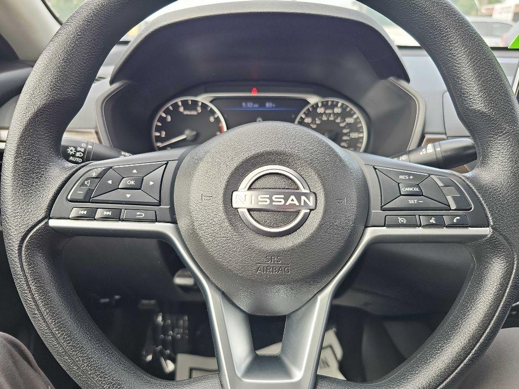 Nissan Altima 2.5 SV Sedan 2024