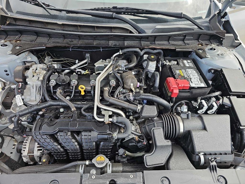 Nissan Altima 2.5 SV Sedan 2024