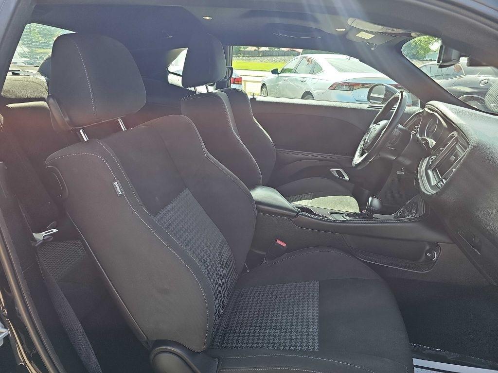 Dodge Challenger GT RWD 2023