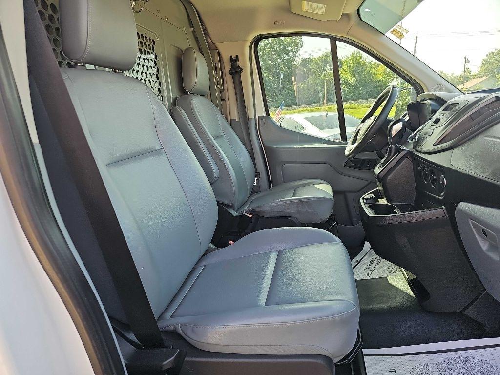 Ford Transit Van T-150 130" Low Rf 8600 GVWR Sliding RH Dr 2018