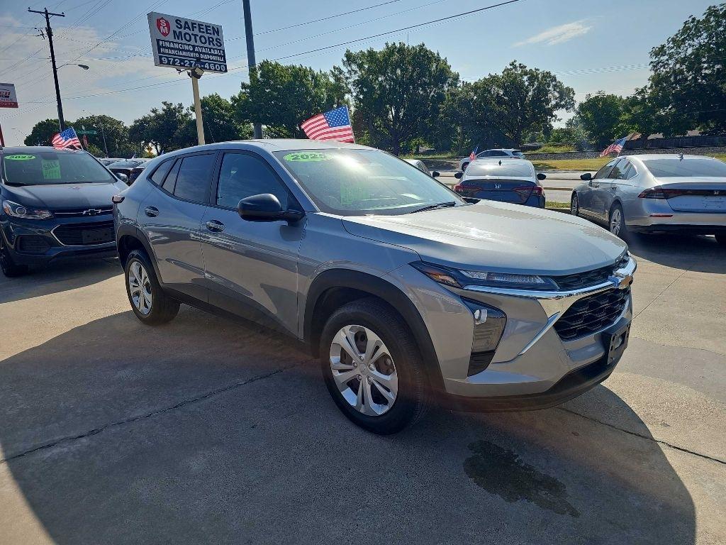 2025 Chevrolet Trax FWD 4dr LS