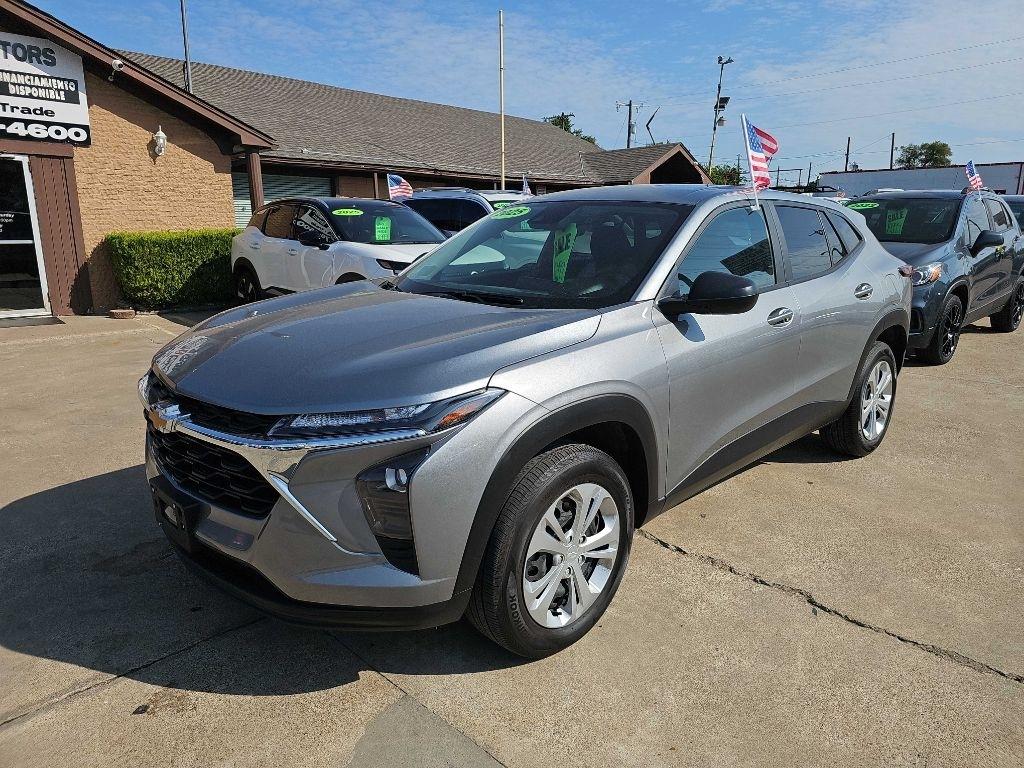 Chevrolet Trax FWD 4dr LS 2025