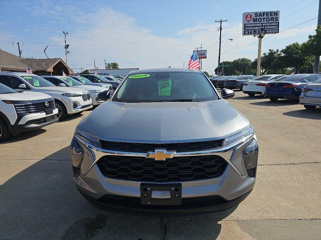 Chevrolet Trax FWD 4dr LS 2025