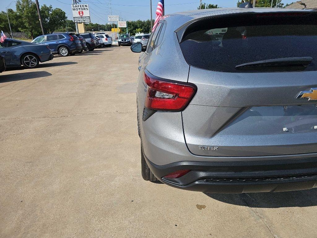 Chevrolet Trax FWD 4dr LS 2025