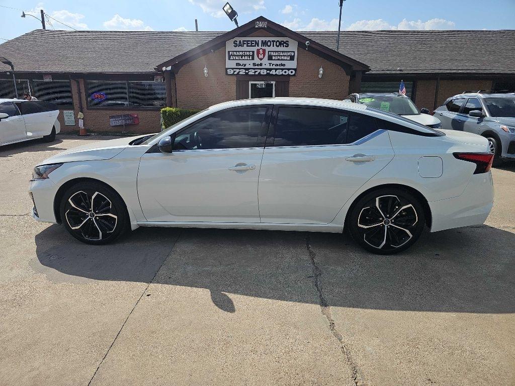 Nissan Altima 2.5 SR Sedan 2024