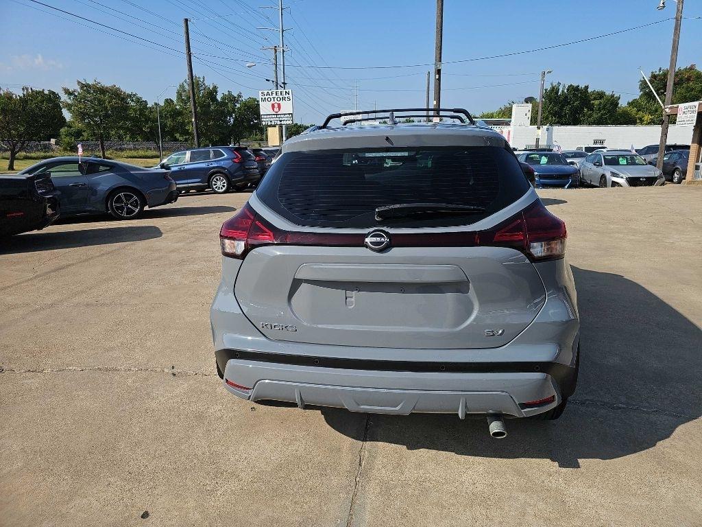 Nissan Kicks SV FWD 2024