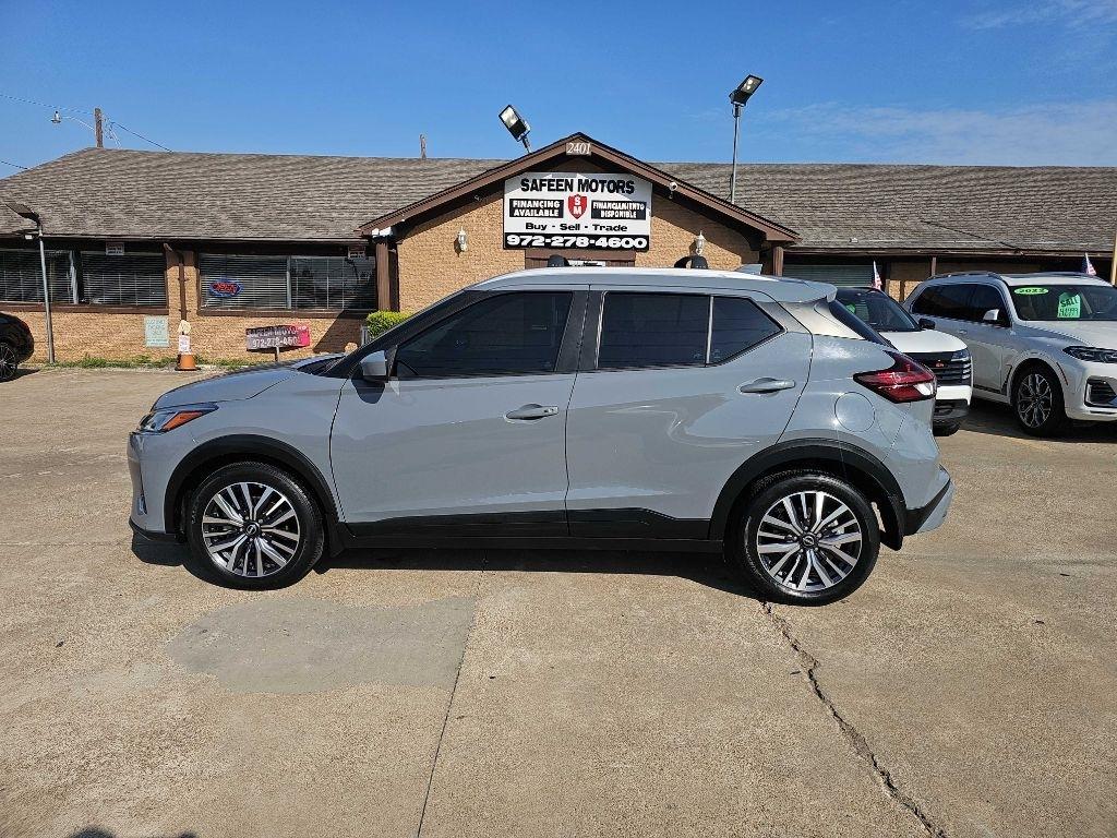Nissan Kicks SV FWD 2024