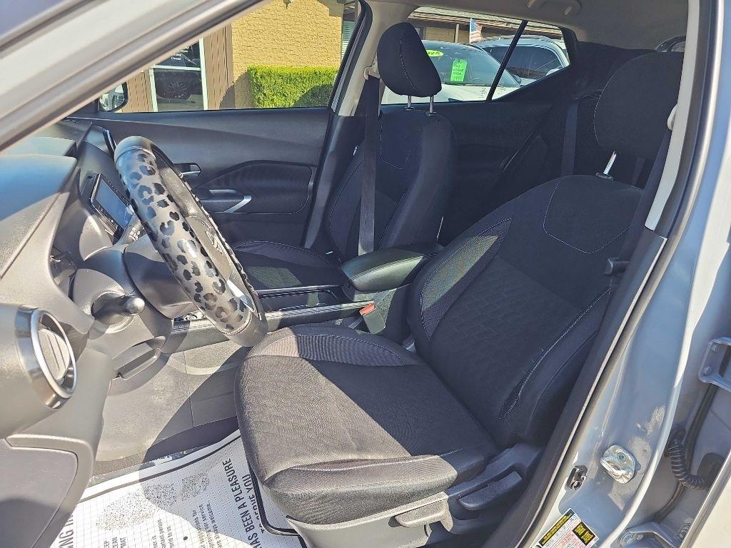 Nissan Kicks SV FWD 2024