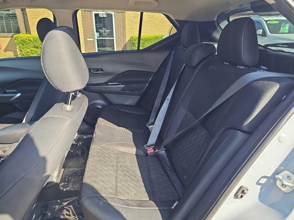 Nissan Kicks SV FWD 2024