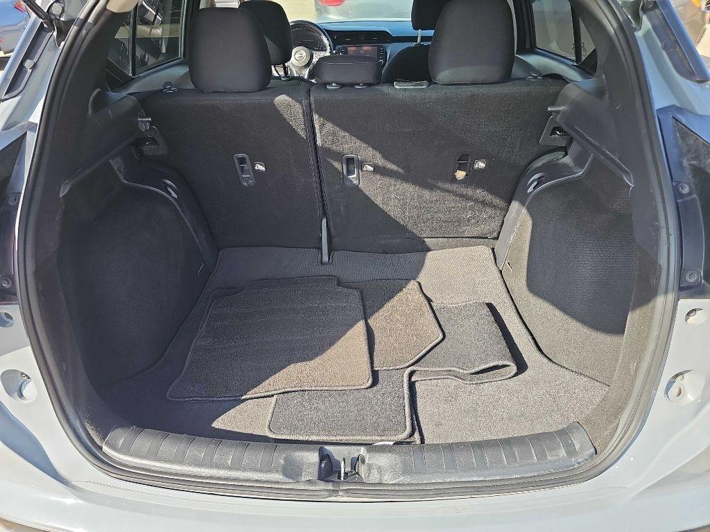 Nissan Kicks SV FWD 2024