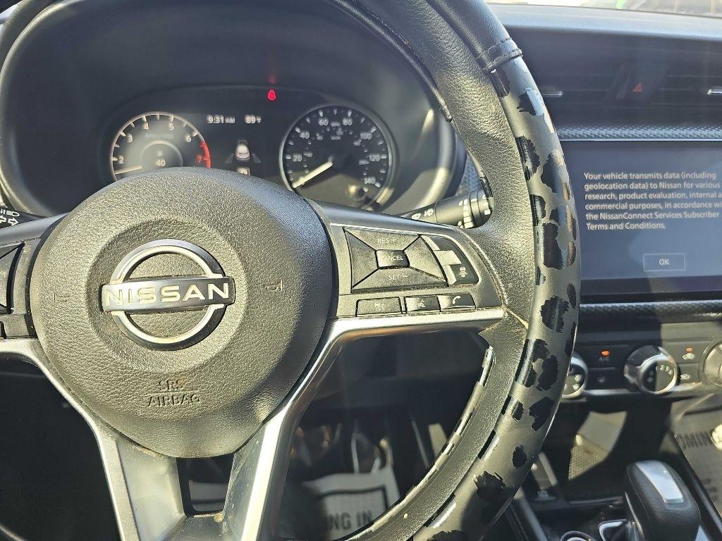 Nissan Kicks SV FWD 2024