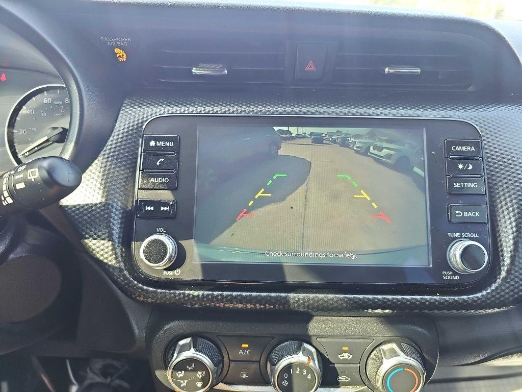 Nissan Kicks SV FWD 2024