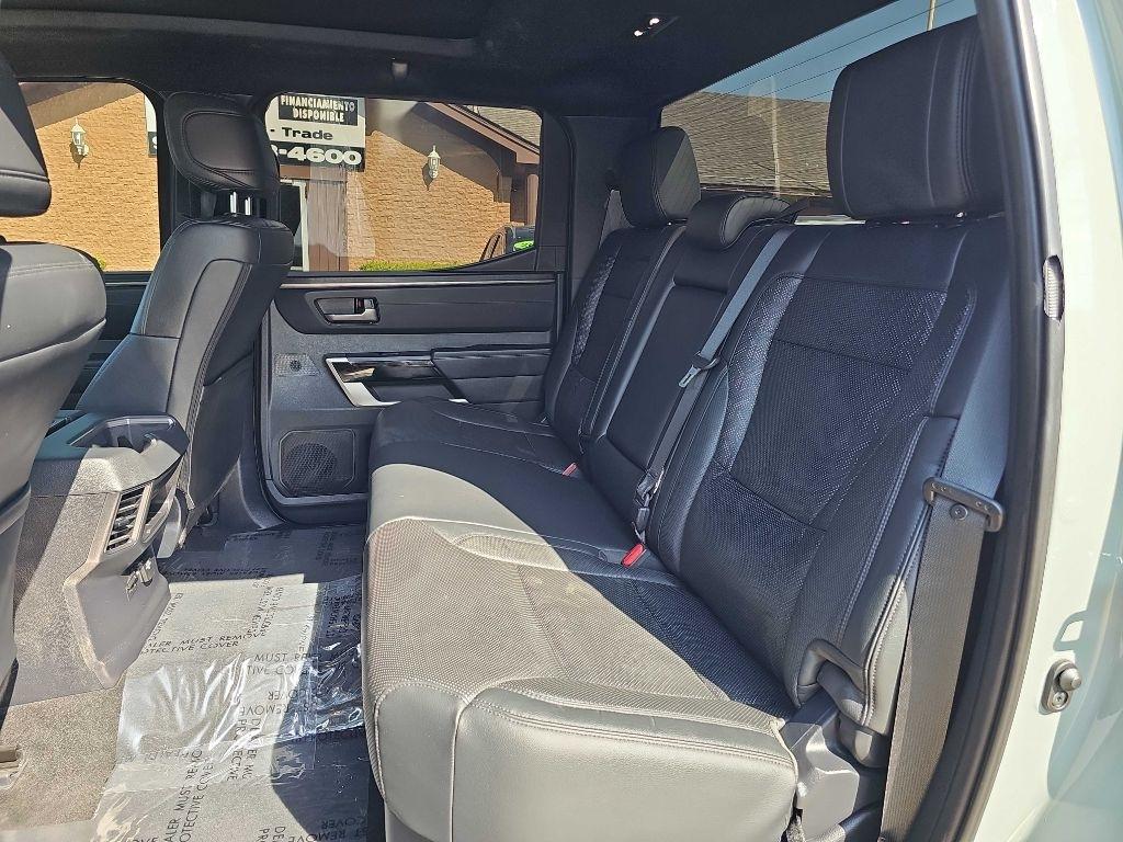 Toyota Tundra 4WD Platinum CrewMax 5.5' Bed (Natl) 2025