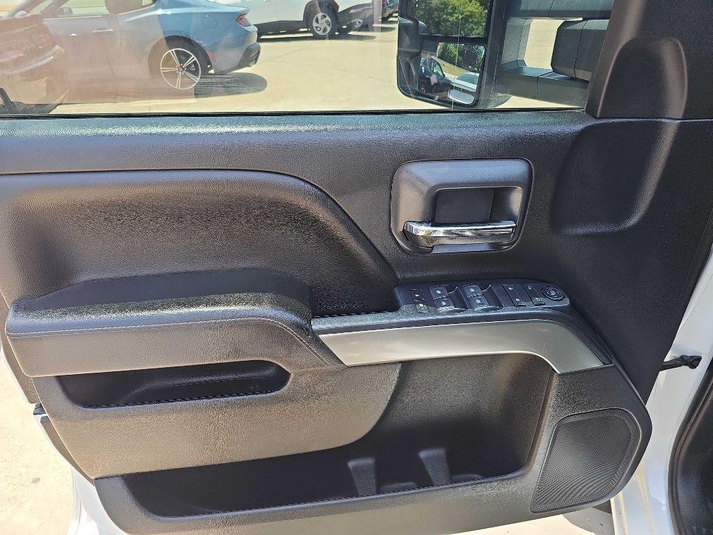 Chevrolet Silverado 1500 4WD Double Cab 143.5" LT w/1LT 2018