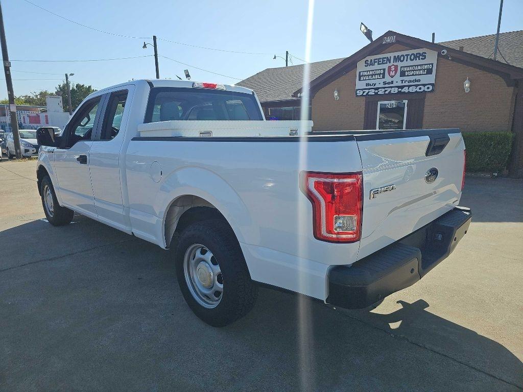 Ford F-150 2WD SuperCab 145" Lariat 2015