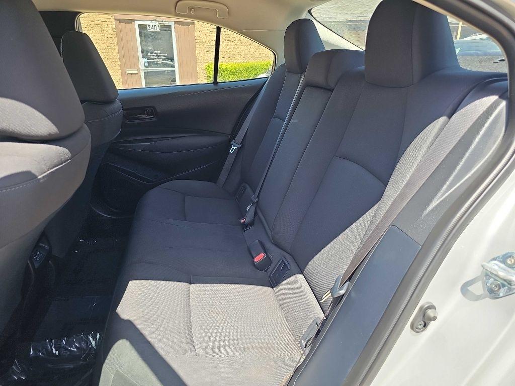 Toyota Corolla LE CVT (Natl) 2025