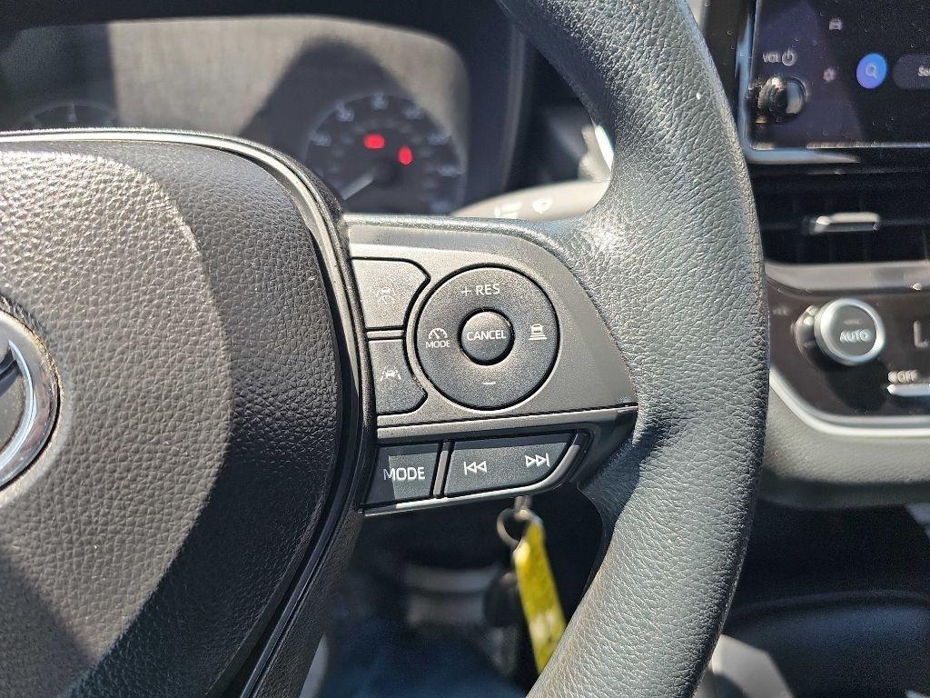 Toyota Corolla LE CVT (Natl) 2025