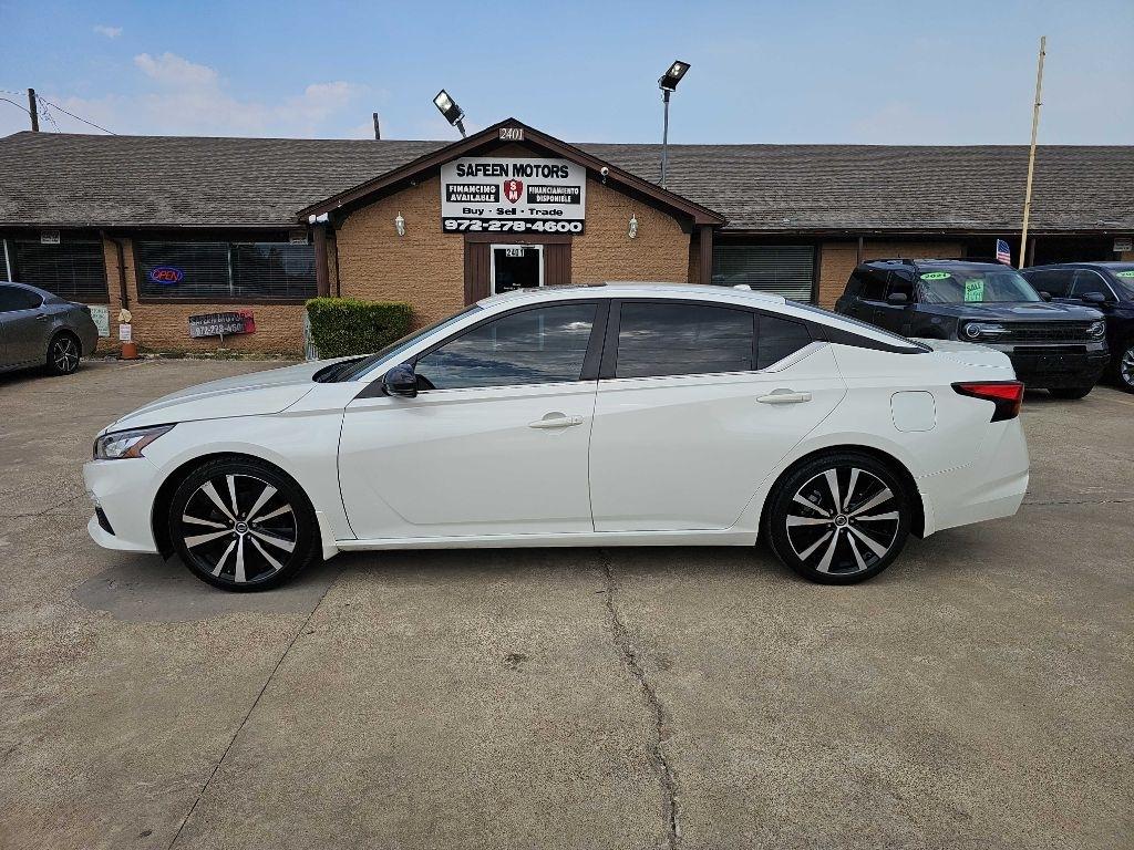 Nissan Altima 2.0 SR Sedan 2022