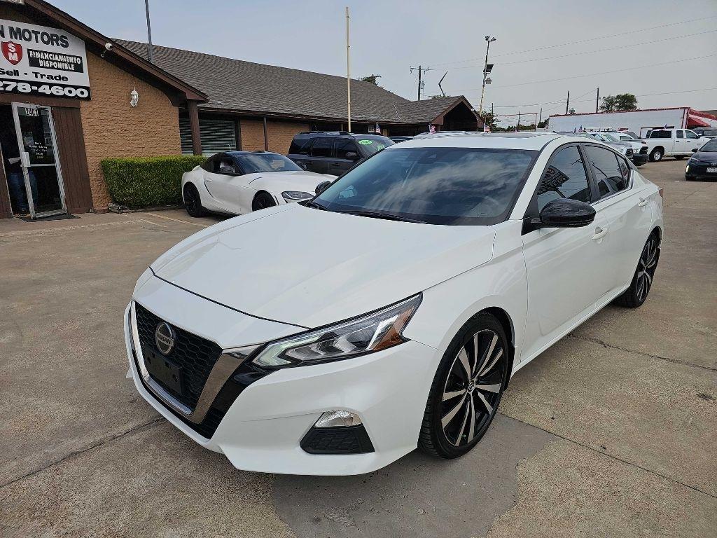 Nissan Altima 2.0 SR Sedan 2022