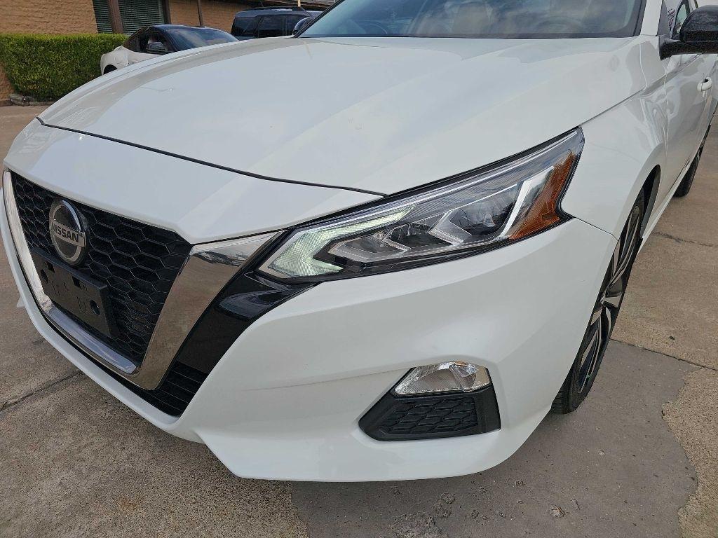 Nissan Altima 2.0 SR Sedan 2022