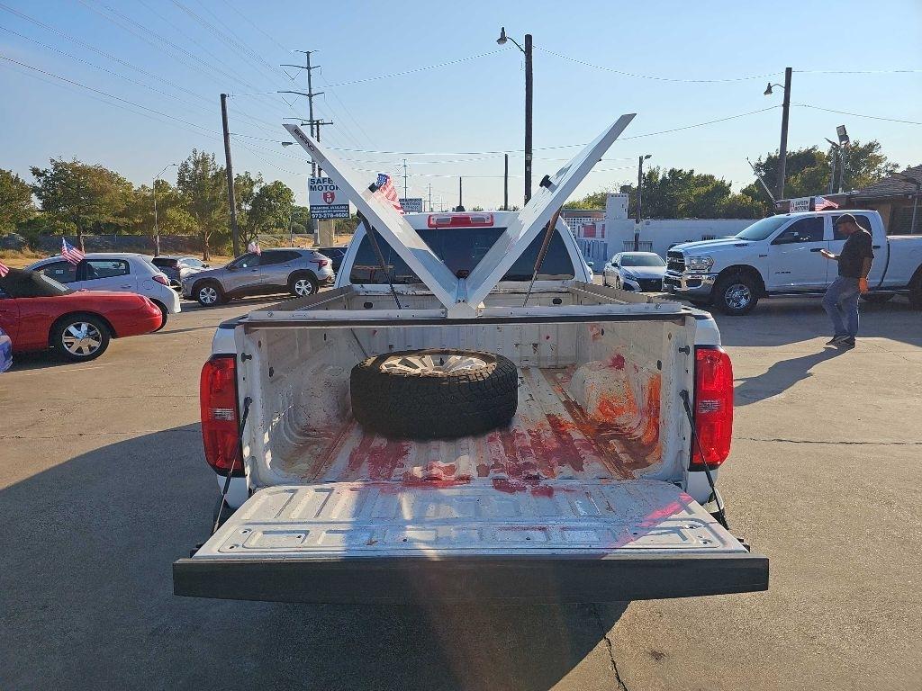 Chevrolet Colorado photo 11
